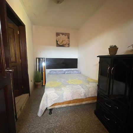 Esperanza Hostel Antigua Zewnętrze zdjęcie